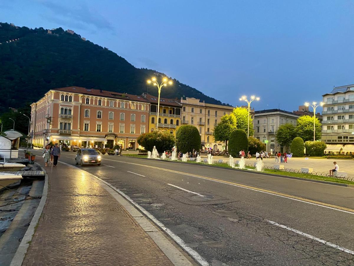 Piazza Cavour - Luxury Lake View Apartment Como Dış mekan fotoğraf